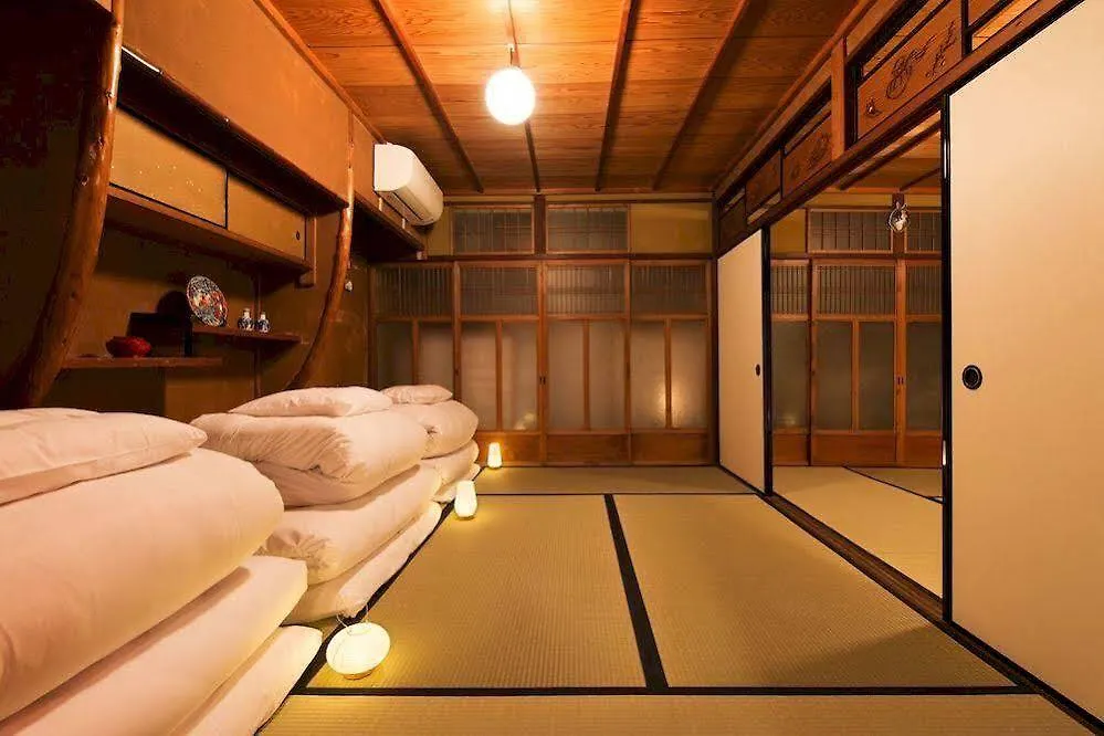 Dozen Ryokan Kyoto Japan